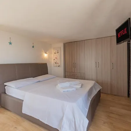 Vista Mare アパート *